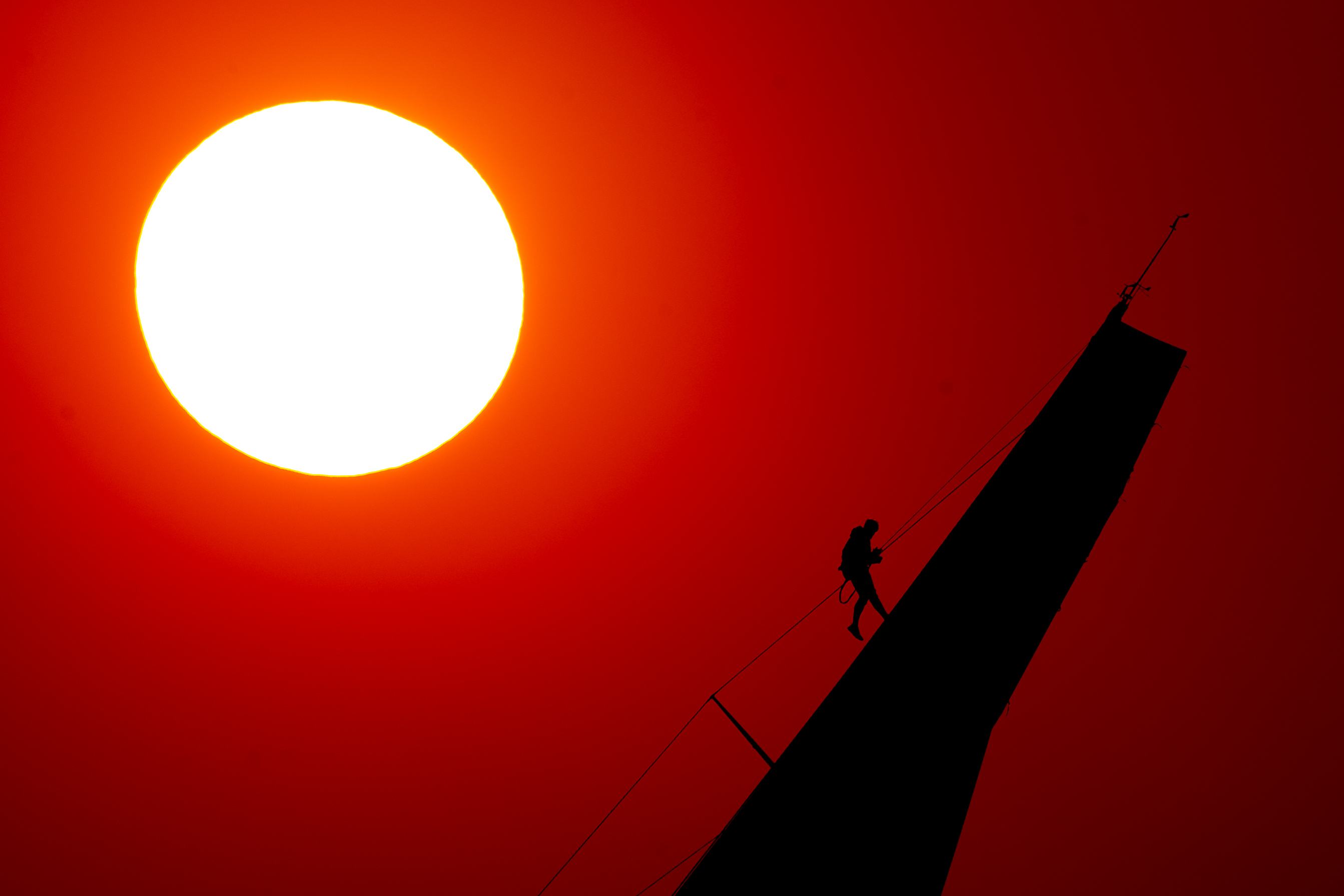 Tweede etappe van The Ocean Race Europe opnieuw ongekend spannend slot