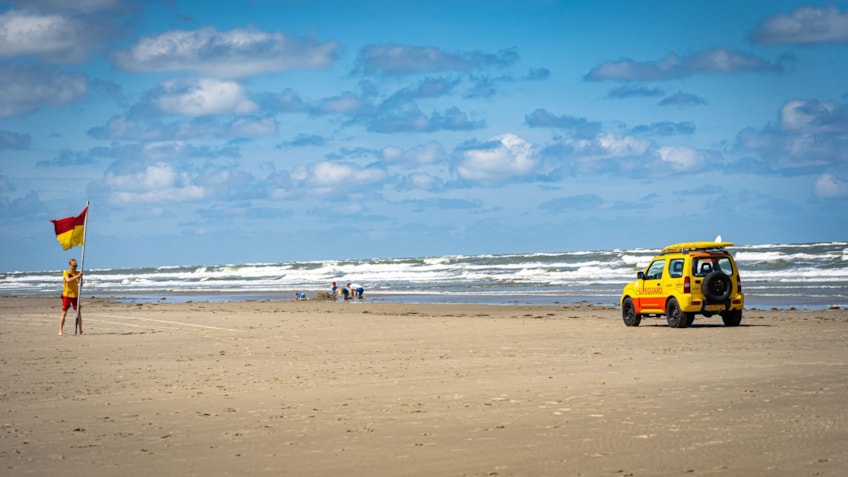 KNRM%20Lifeguards%20bronvermelding%20KNRM%202%20lage%20resolutie