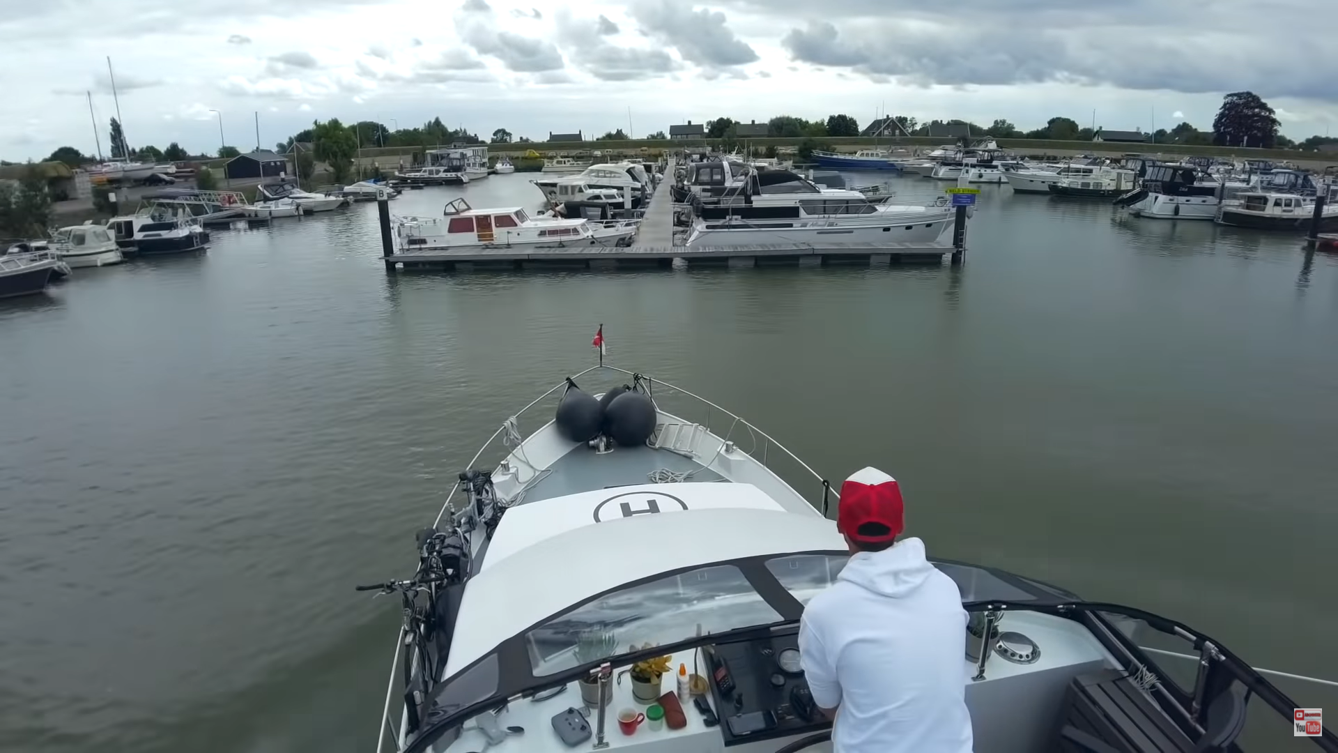 Kees gooit trossen los en gaat richting Friesland