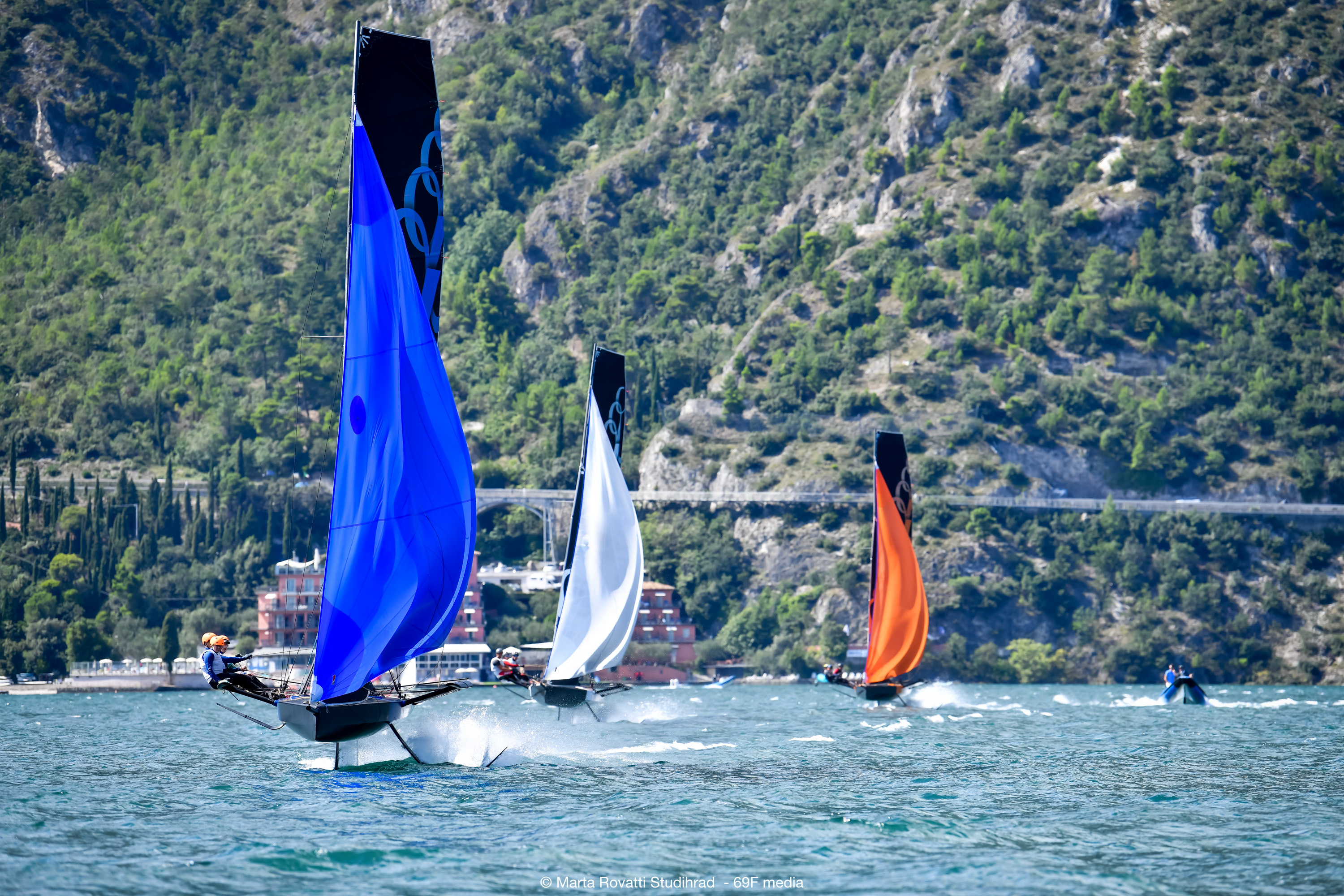 Team Dutchsail wint Youth Foiling Gold Cup act 2