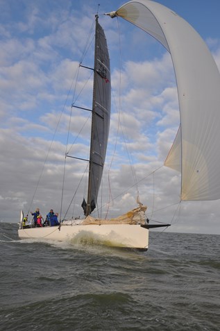 e095d71d-e940-0746-676c-5618bdcd5d39