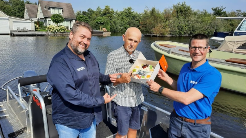 F035C79B-70DD-4729-AF72-5E24ACB82AEC