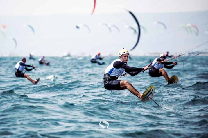 62a4a02d-d7f7-0047-8f44-35b7b5c64374