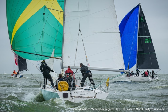 73DB7773-9C48-4F7B-9AEA-0B53744E6A87