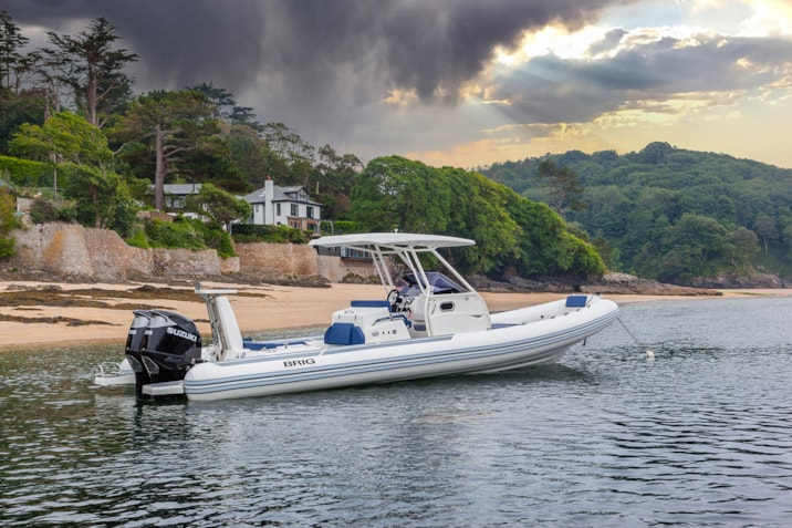 84925BAA-AA98-4F8D-AC3E-16180489C8CB