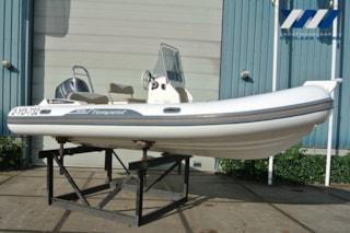 732777CD-81D8-4B2C-A913-DCF835CEC2A3