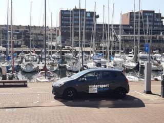 A30C618C-AE0A-4DB2-AB74-135C37155637