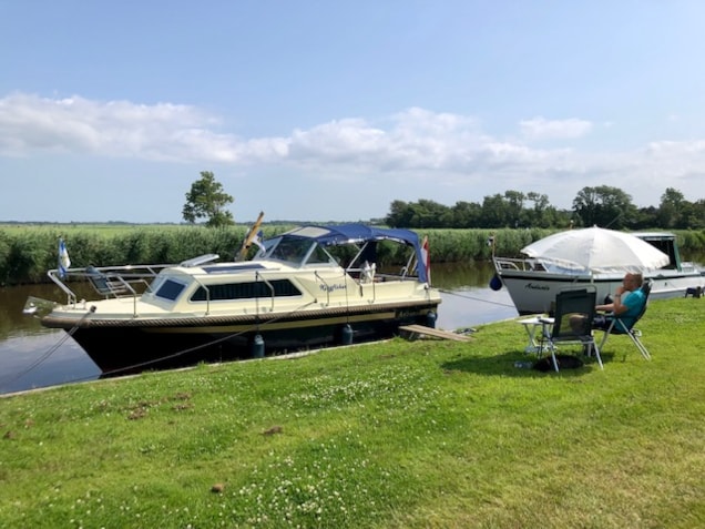 3D9915E1-2003-4B6D-97F9-2EBCAF207934