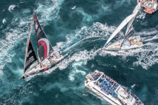 326C84F9-1CB1-4C50-A4F5-7620401CD8D2