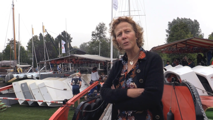 9A52233B-58ED-43F1-85DD-1B11EE078342