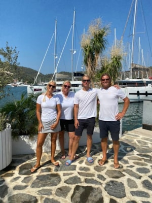 92D56B6C-01E1-48CF-8D74-C7C358E1645A