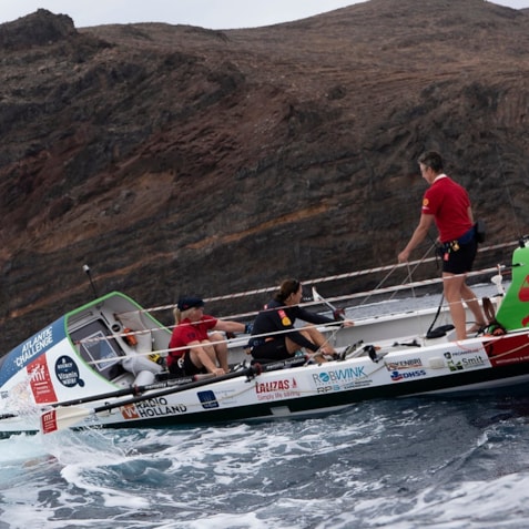 62DF18F3-15DB-4C40-B710-0150CD523F06