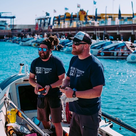 ED9409C8-251A-47BF-BBE8-C65E4370B22D