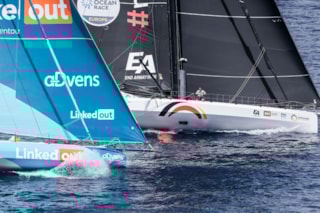 D1D9A756-FE4D-416C-AF8B-B11694D9AE10