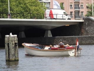 DDFE12EC-BA53-4B4D-B075-7B2AF29D9797