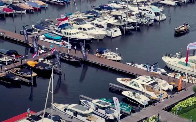 6ACAAE09-9446-4FF3-91D9-DADE4A8850EE