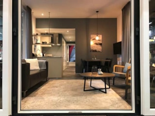 FFCC8333-0AD9-48B8-AD3F-CF994B030DCB