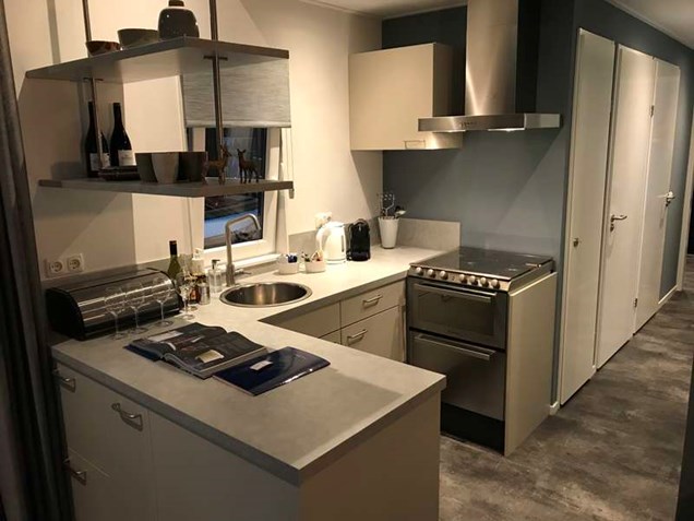 7A2162CD-BE48-4C8F-93A3-4E9586213E08