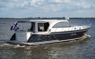 E2628EB6-2C12-4AF6-82AE-982DBAA44C57