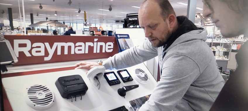 AB4306C6-EA8B-4532-AAC2-2457B0CD9C93