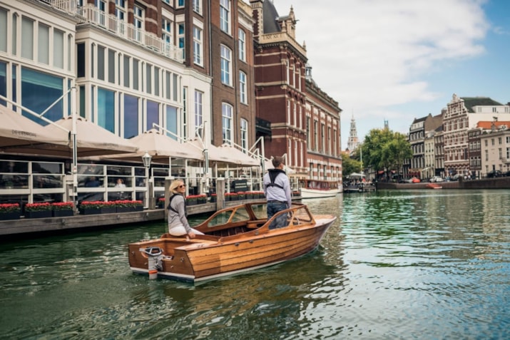 1211DFA6-F68B-4024-AA70-2296E65F76BE