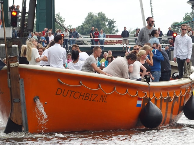 B566D89E-8422-4E93-8BEB-A34C66660EAD