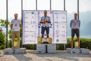 ABD33C6D-CD16-4004-A44C-854FAFE913D7