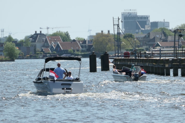 8B999A95-1FC4-489C-8CC3-AFBF4E4D4F61