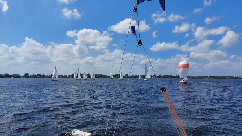 BEB6F22F-3803-4AA7-9DF3-593D4678A670