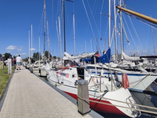 79ECF187-6A18-4379-ADBF-1152722DE681