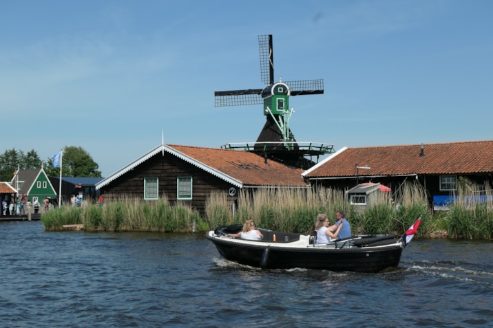 D401F10E-4703-47CD-B6D7-B8CAE18C4393