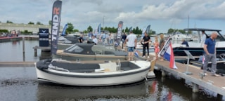 1B530532-269E-41E5-B52A-83EFDA7697D5