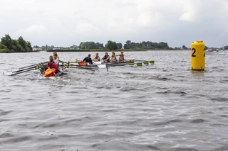 72706B94-30BF-4576-BDCC-2ED5915E4EAA