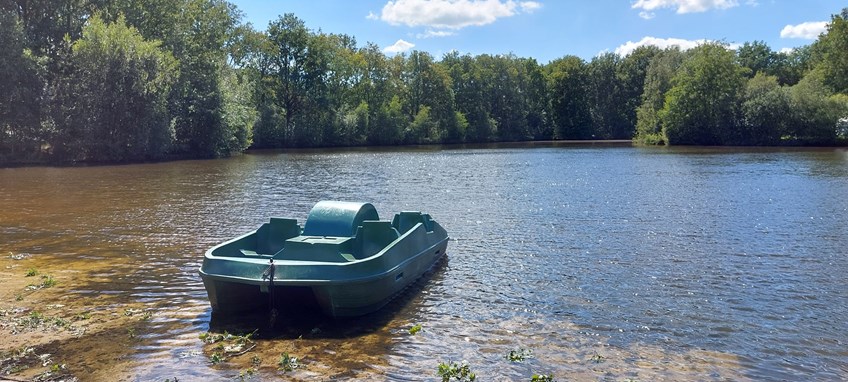 B564510B-8F06-4B99-9A3D-7966BD952521