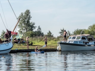 B78382C0-D09F-4DCF-8645-0BCF98354BF0