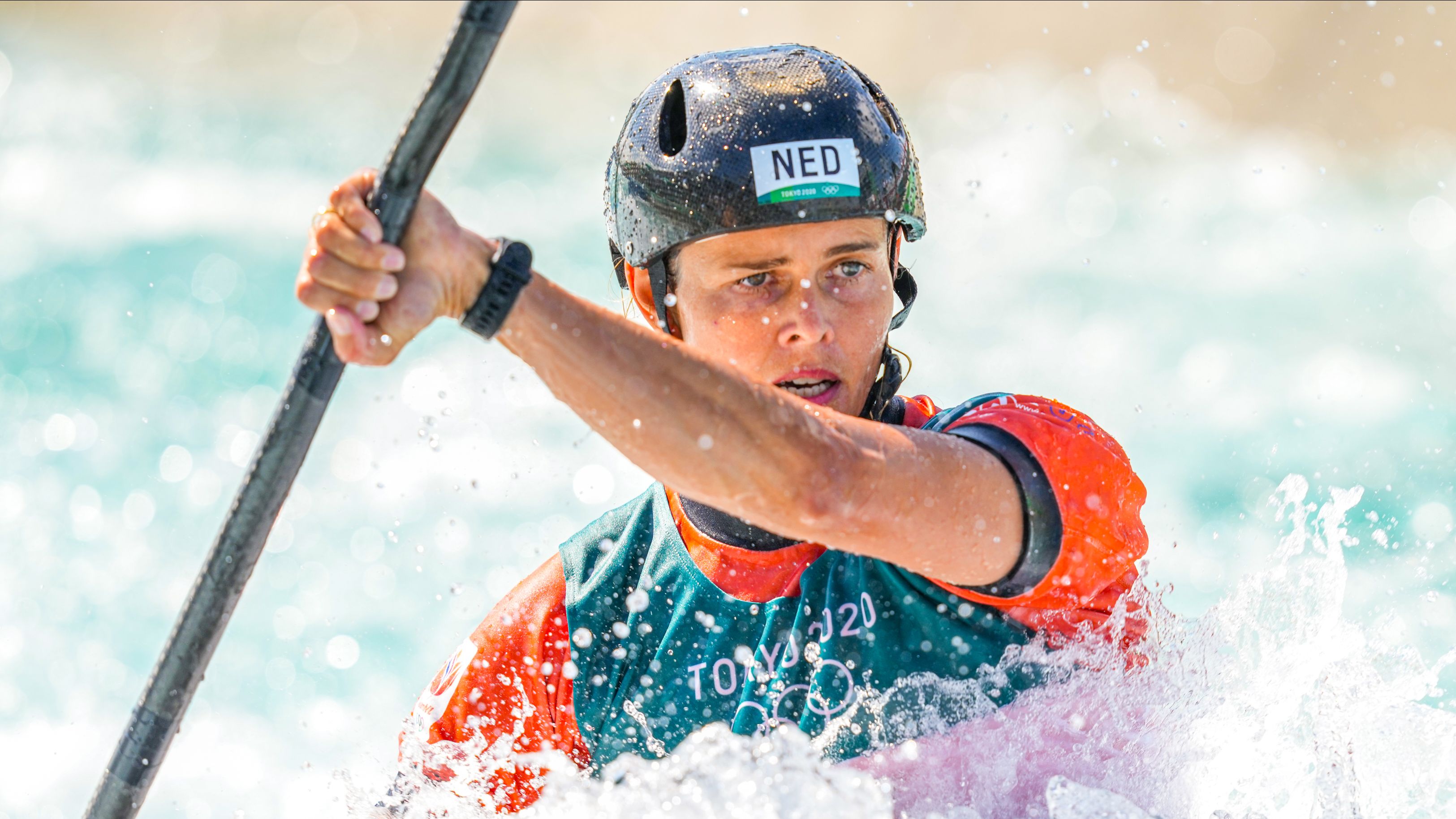 Martina Wegman en Lena Teunissen klaar voor WK Kanoslalom