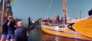 254758B2-8089-4E8D-AF19-B19FB2FE05C1