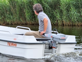 DC7B6A6B-6EAB-48AB-910F-58B1D0F6FC24