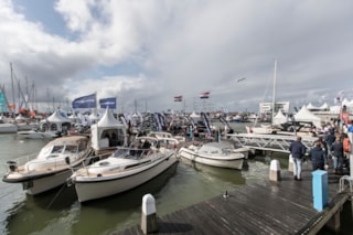 12F3AA53-61E7-4498-BD7F-8FDCB82EEE3A