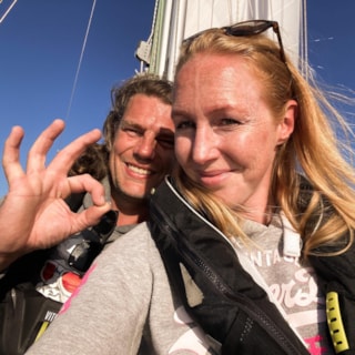 F9676B51-46B2-4FC8-9BB1-A8A40576A3C8