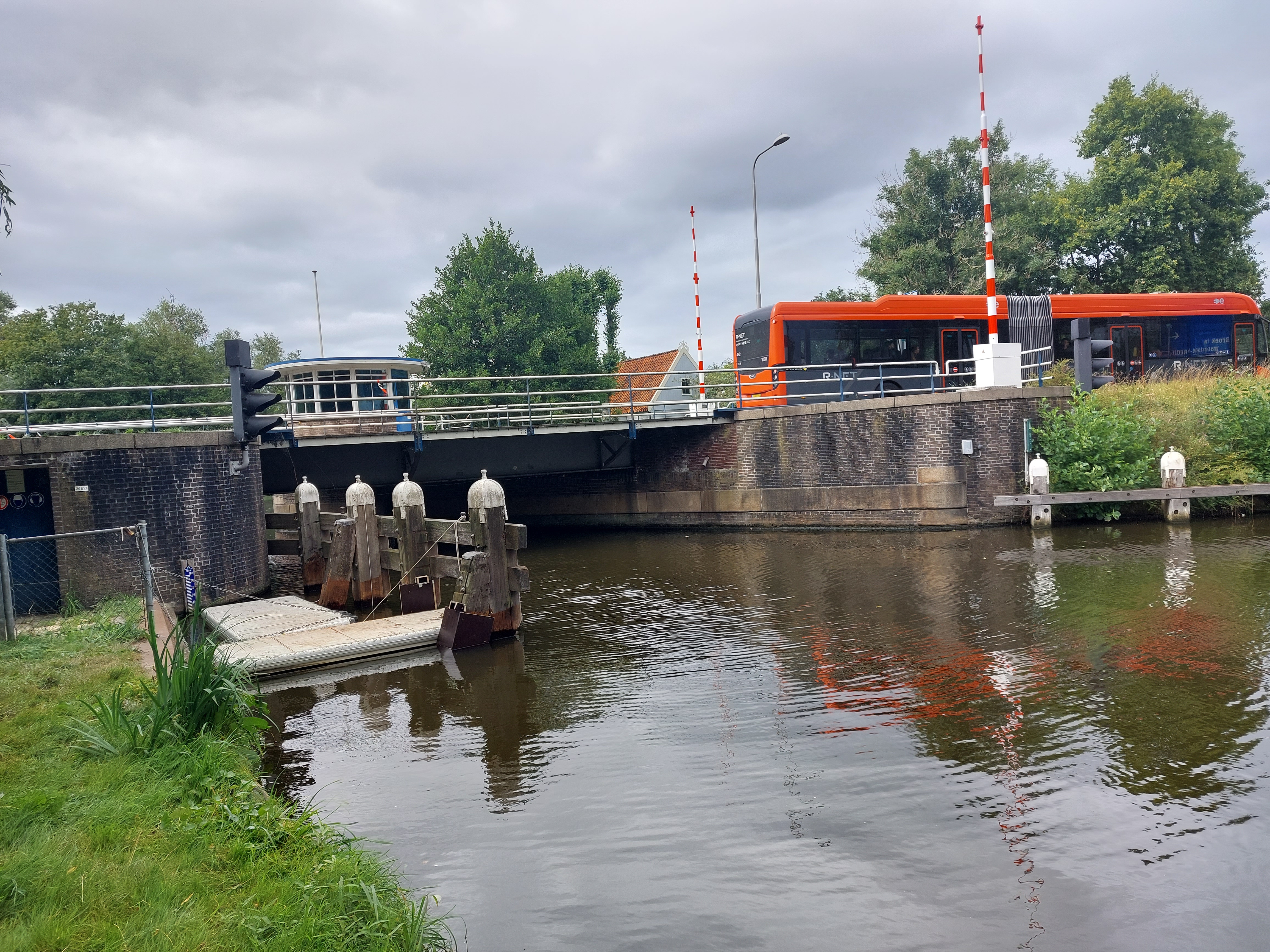 Hefbrug Broekervaart defect