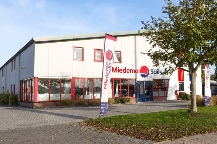 A36CDE0A-03C9-4151-B889-0E1351E27D93