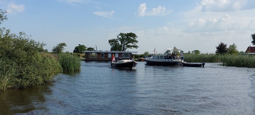 C7CBAB8E-F411-4B41-8011-E0ED7A3D9727