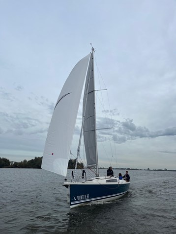 198BDD24-A682-43A1-B353-F5A0709CCA15