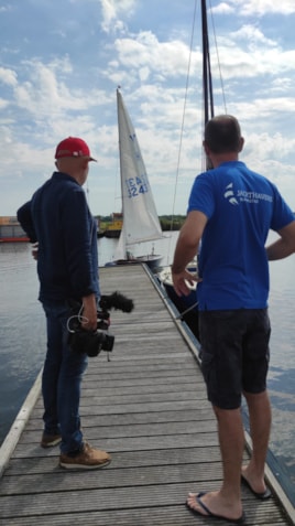 032000B0-3AD8-4B1F-A951-434DCB198C8F