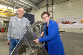 thumbnail_KNRM kiellegging reddingboot Chaterina D bij LAFINGER - foto Roel Ovinge 2301_XBN5941