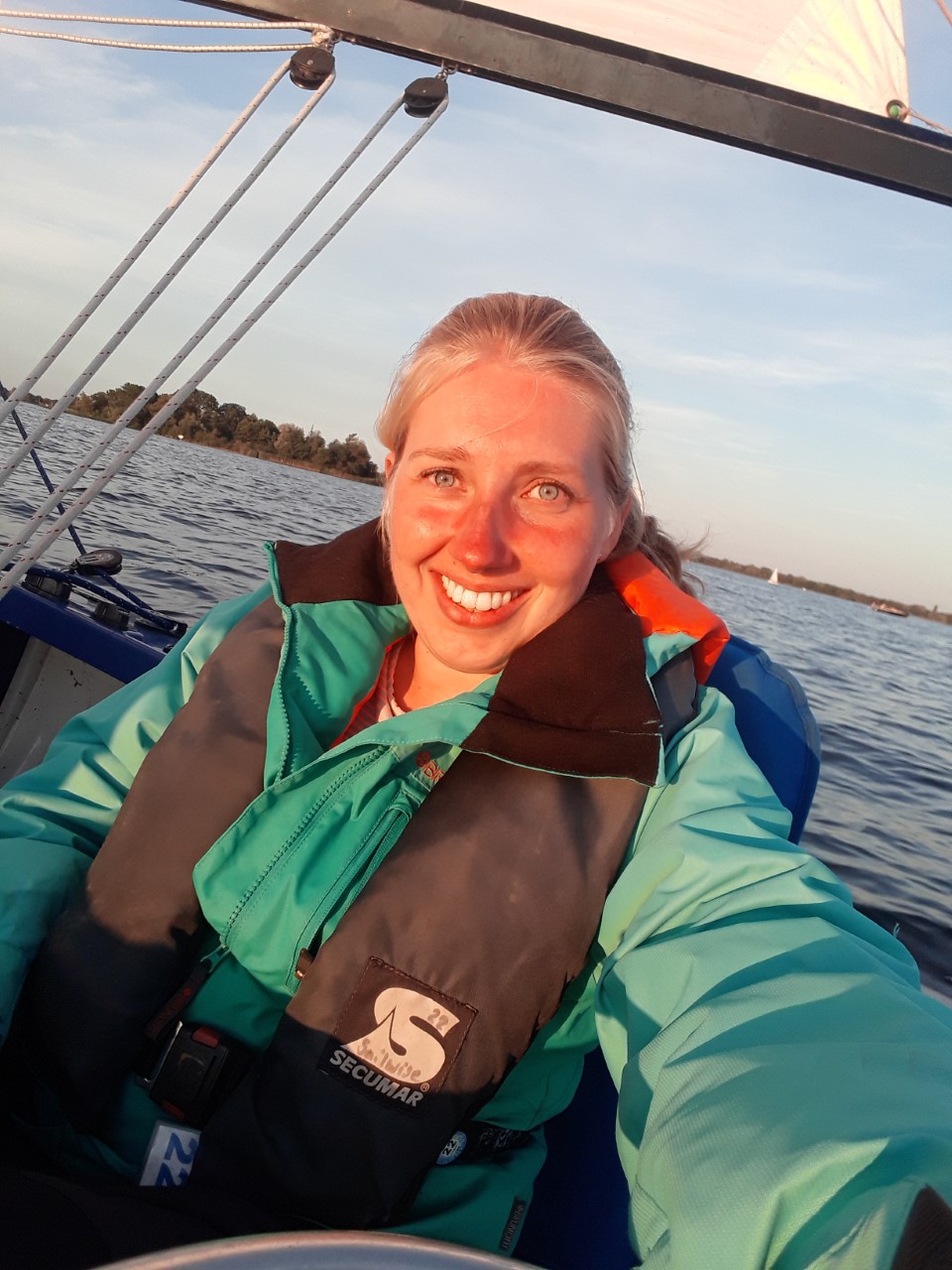 Sailhorse Sailing Club helpt gehandicapten aan nieuwe zeilboot