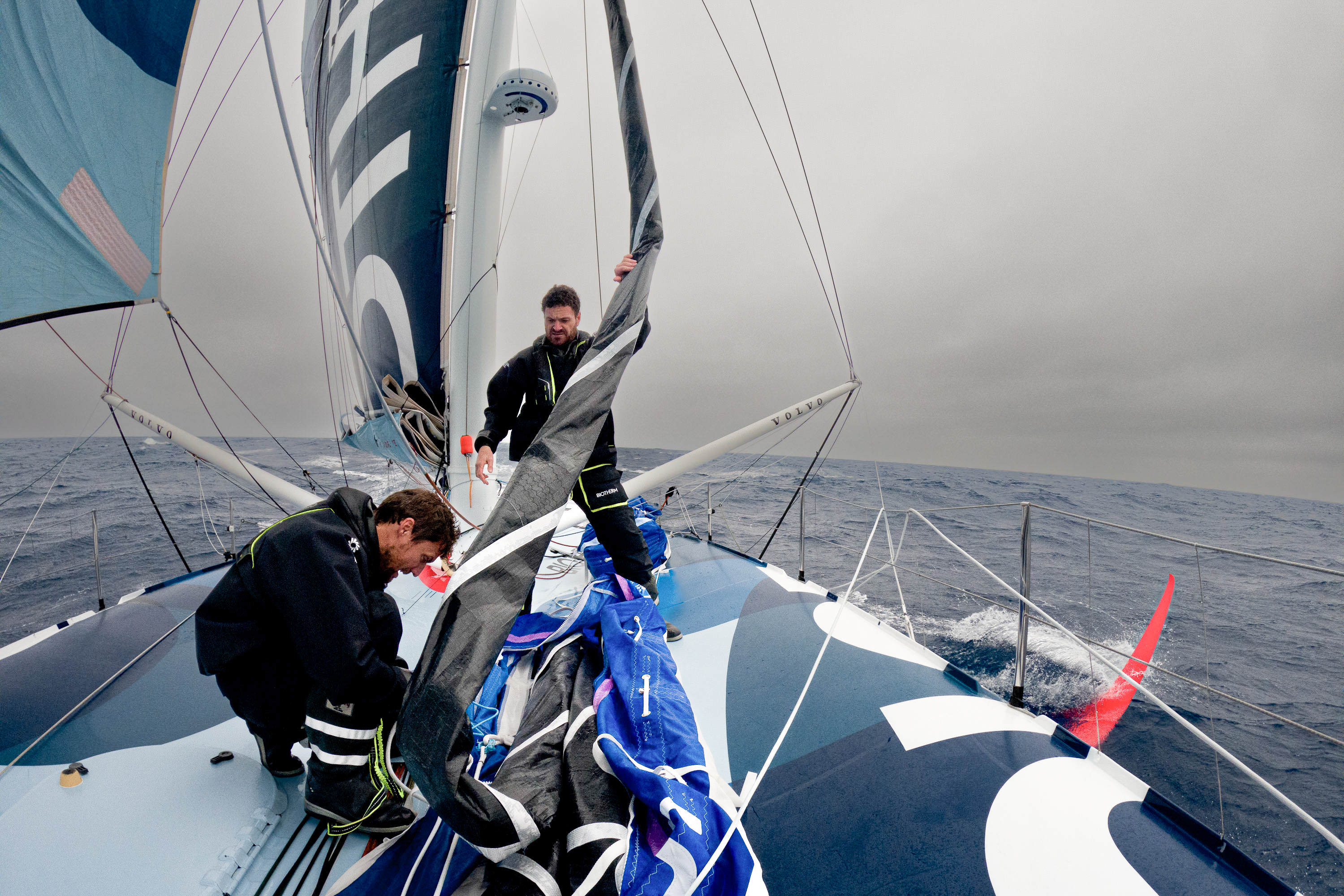 Ocean Race vloot wacht loodzware beproeving richting Kaap Hoorn