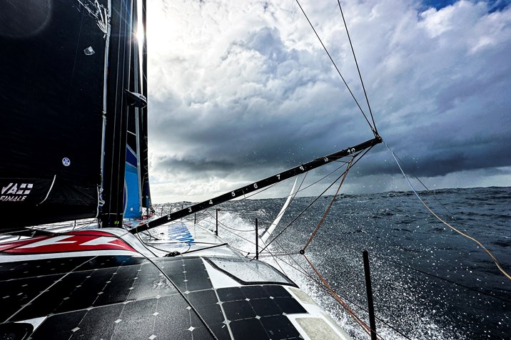 m159100_14_03_230330_AMR_11HRT_1736