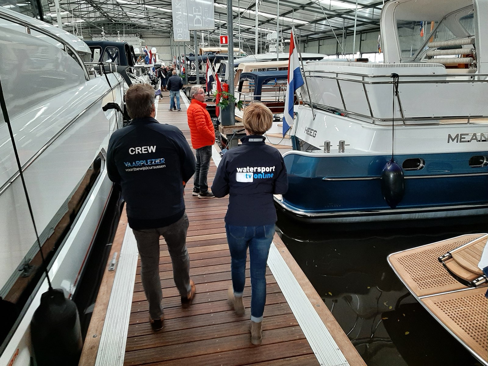 Voorjaarsshow Motorboot Sneek